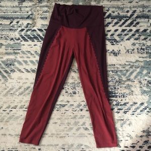 aerie Scalloped Athletic Leggings